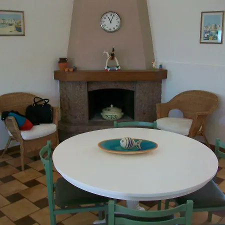 Casa Privata מרינה די מנקוורסה
